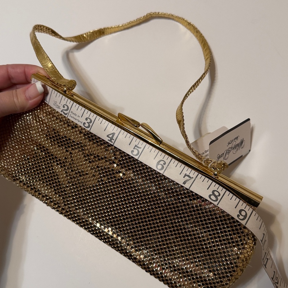 Whiting & Davis vintage gold metalic mesh baguette bag, NWT (deadstock) - Picture 15 of 17